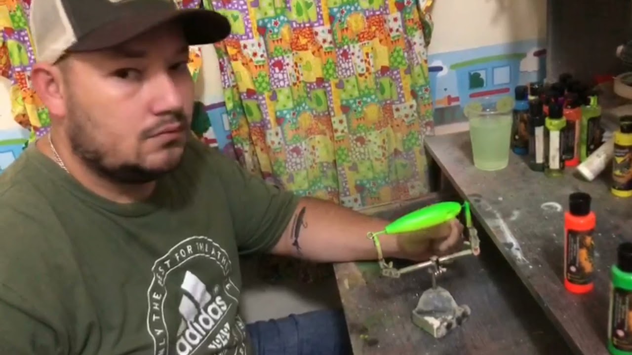 como pintar señuelos con aerógrafo