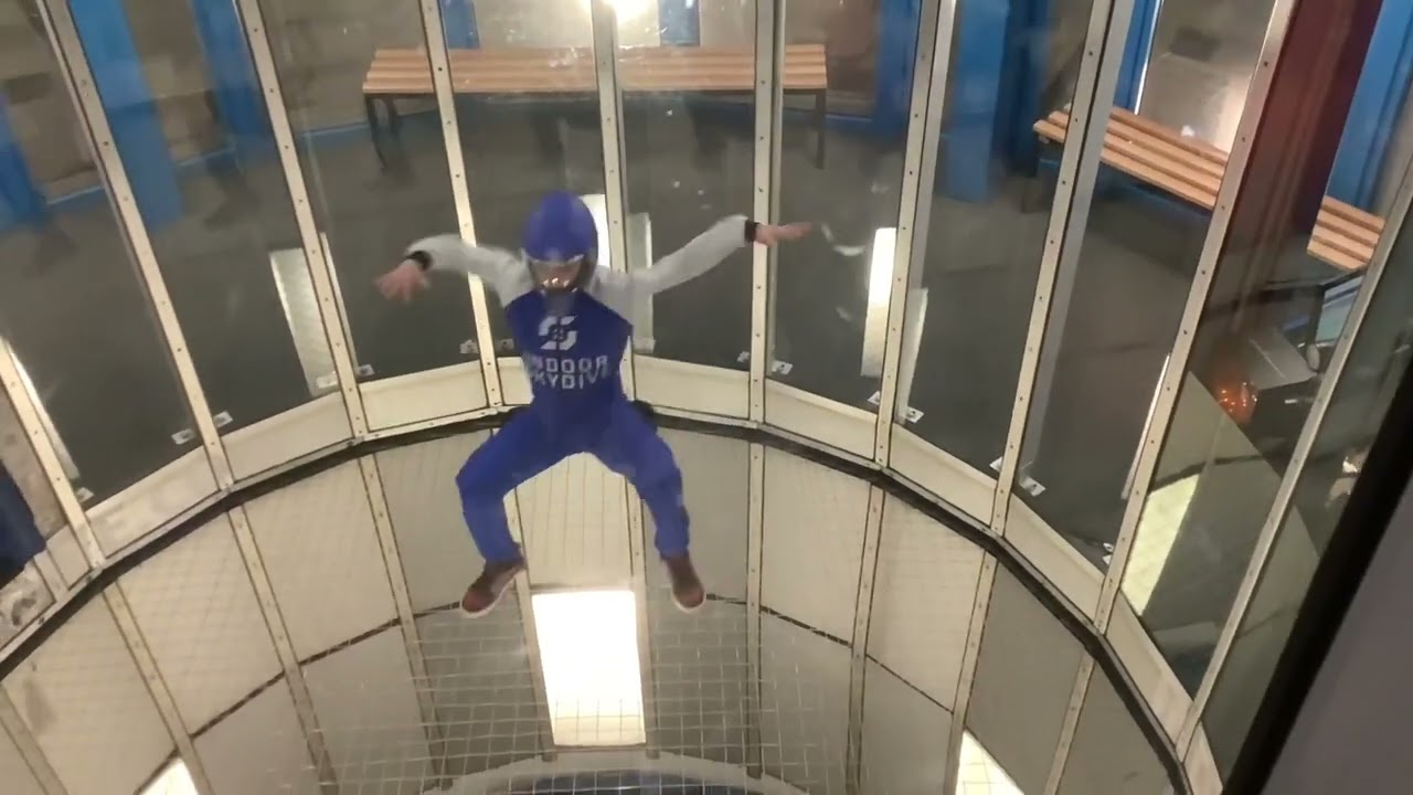 Anna gaat indoor skydiven 5/5/2024