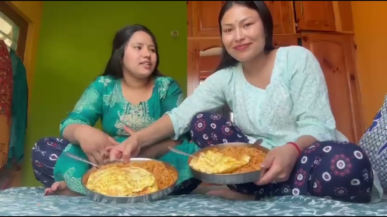 Noodles 🍜 challenge  Gareko Sathi Hami haru le  LASTAI Piro Rahexa🤣