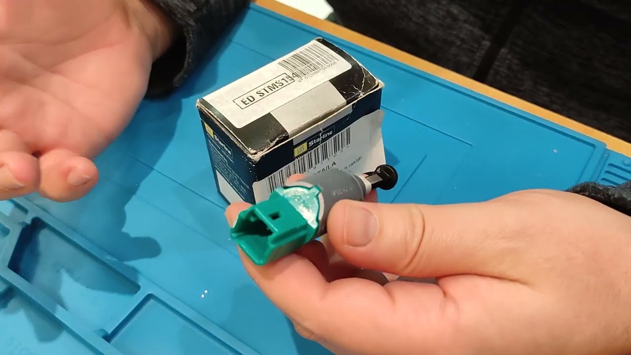 Renault kuplung pedál kapcsoló javítása,  DIY. Ingyen javítható! 2.rèsz