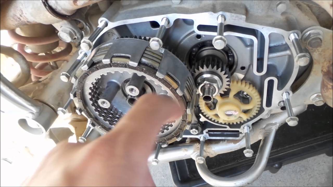 KLX140 Clutch Replacement VLOG Part 3 - Clutch Installation