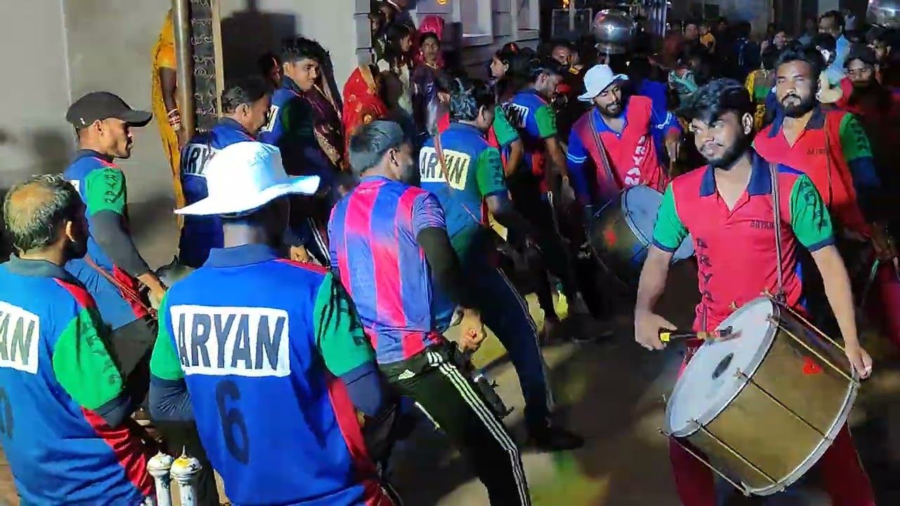 धनबाद जिला मैं आ गया आर्यनबैंड पार्टी भोजपुरी हिंदी गाना सभी प्रकार के बजाएंगे/9693421270/9199701285