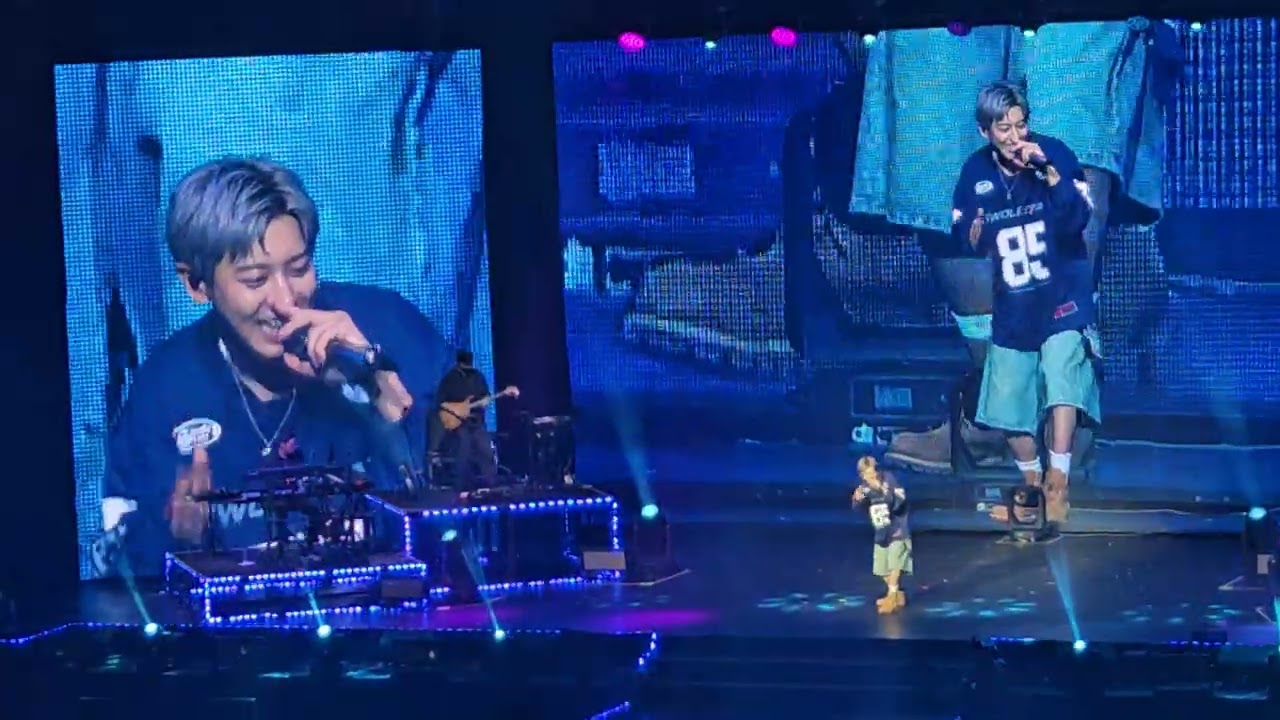 Chanyeol in Manila - Cover of Raining in Manila by Lola Amour