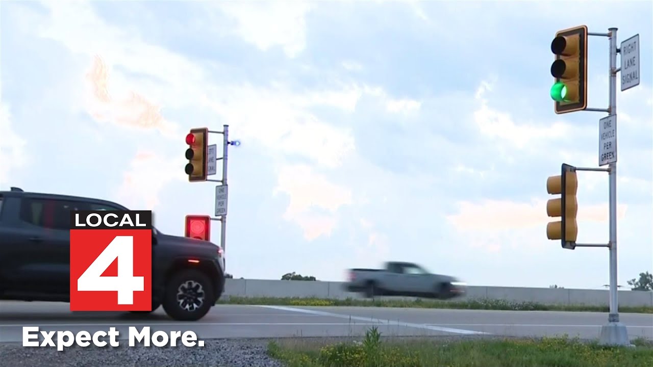 All ramp metering signals on I-96 Flex Route now in use -- Here’s how they work