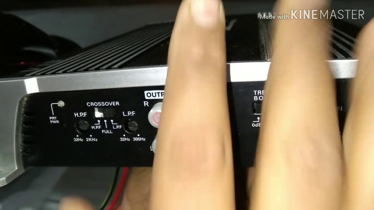 Tractor or car amp sitting at home & in car