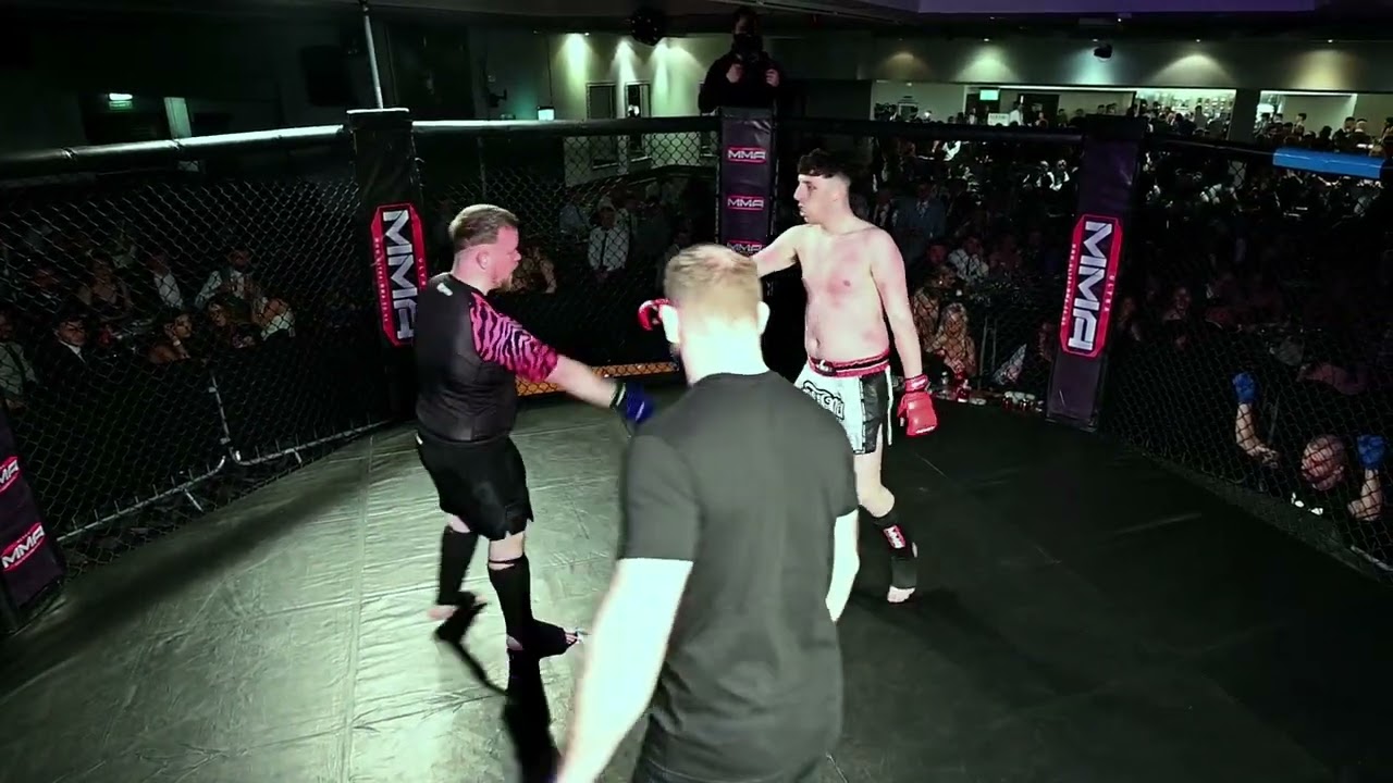ULTRA MMA GLASGOW 201122 FIGHT 23   SHAUN REILLY VS ROSS MCNEILL