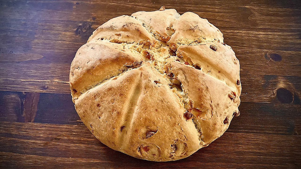 Lard Bread from Ancient Rome: Historic or Not? 🥓🥖