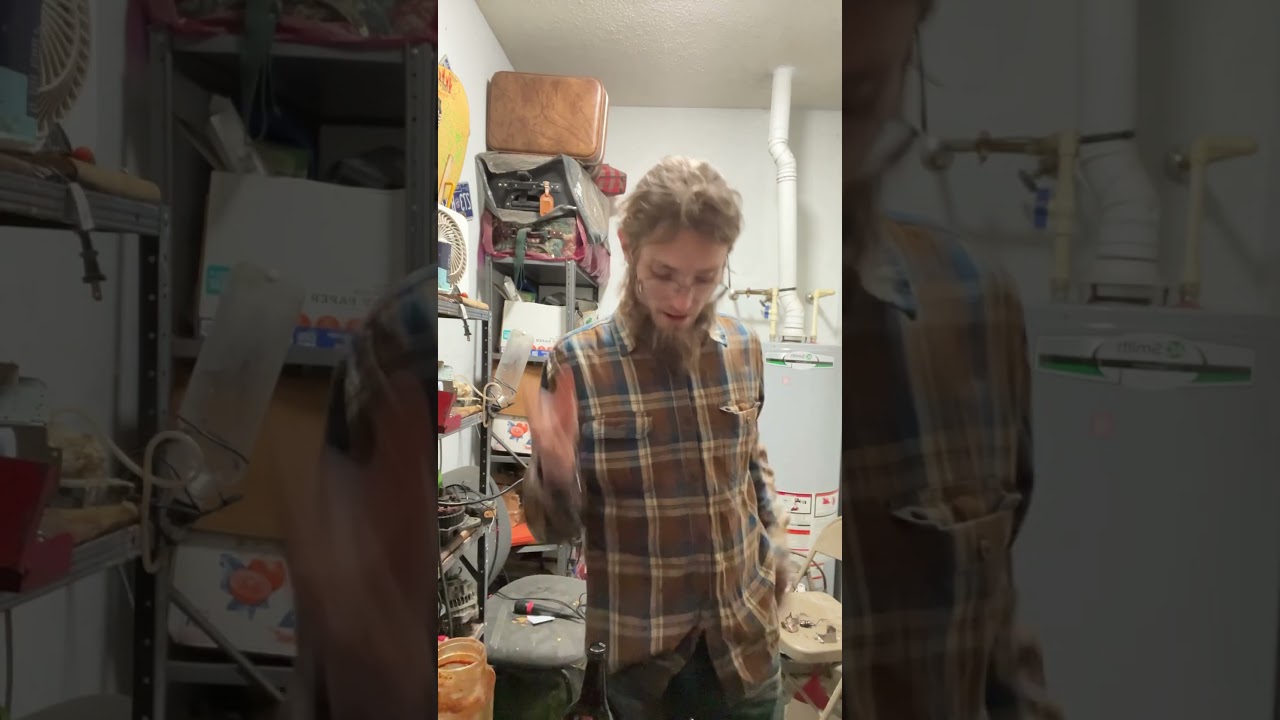 Unboxing a JKdistro smalls and shake qp the best bang for your buck!! THcA legal in All 50 states!
