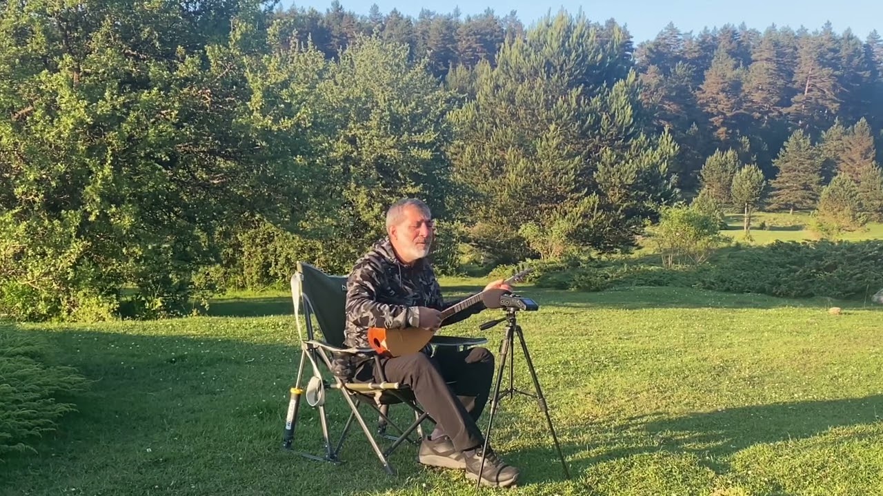 Kaşlarını Eğdirirsin
