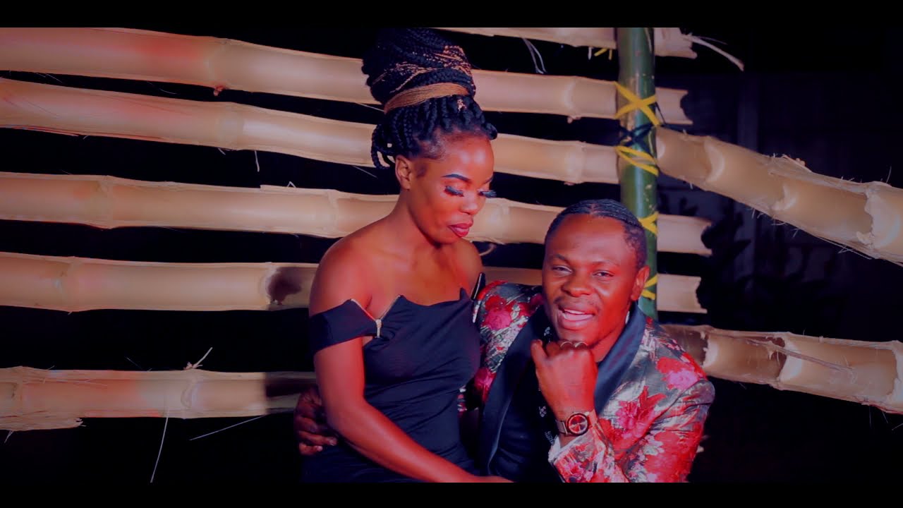 Lenin Guveya - M4wethu Official Video Laktam Studios 2021