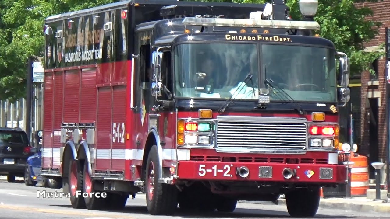 *AIRHORN* Chicago Fire Dept Hazmat 5-1-2 Responding