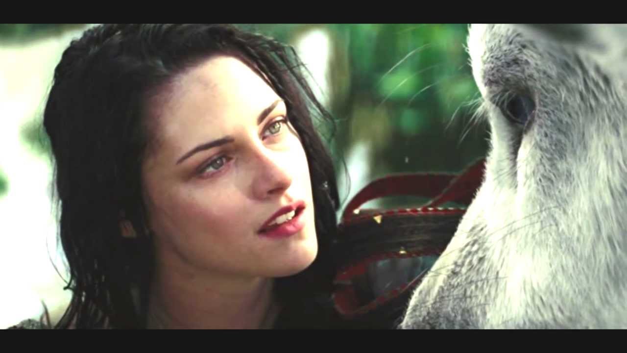 Snow white/Eric The Huntsman Never Let me Go.