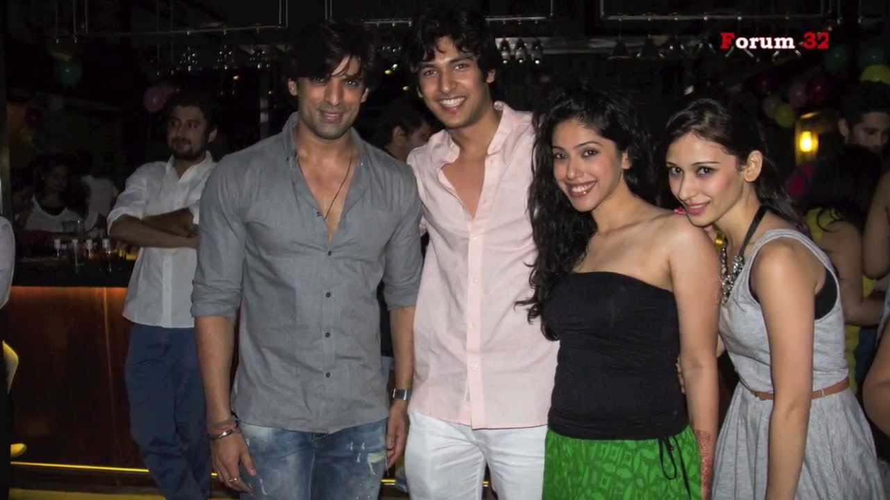 Suvreen Guggal - Smiriti Kalra Birthday Bash Picture Gallery! | Screen Journal