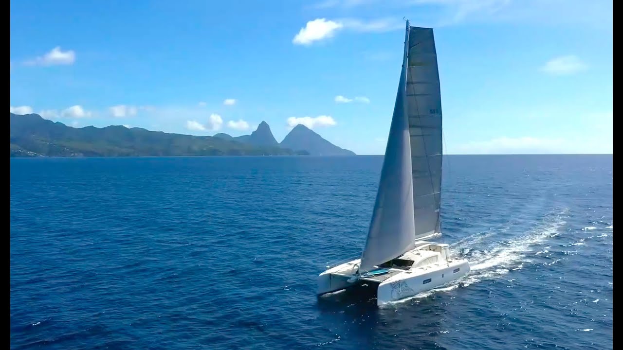 Transat sur Outremer 5X : 20kn, spi déchiré… et 1ers à l’arrivée !