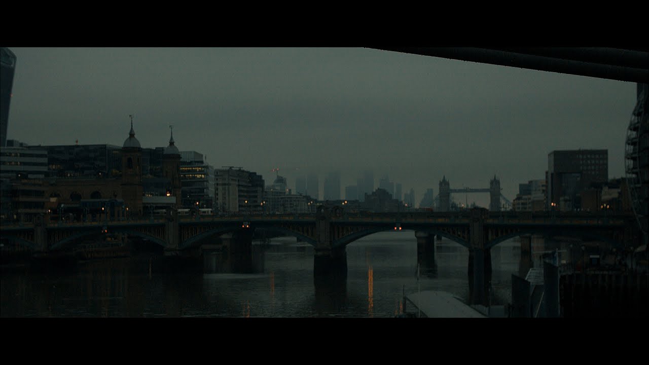 Canon EOS M | Moody London | Magic Lantern 2.5K RAW 1080 14bit