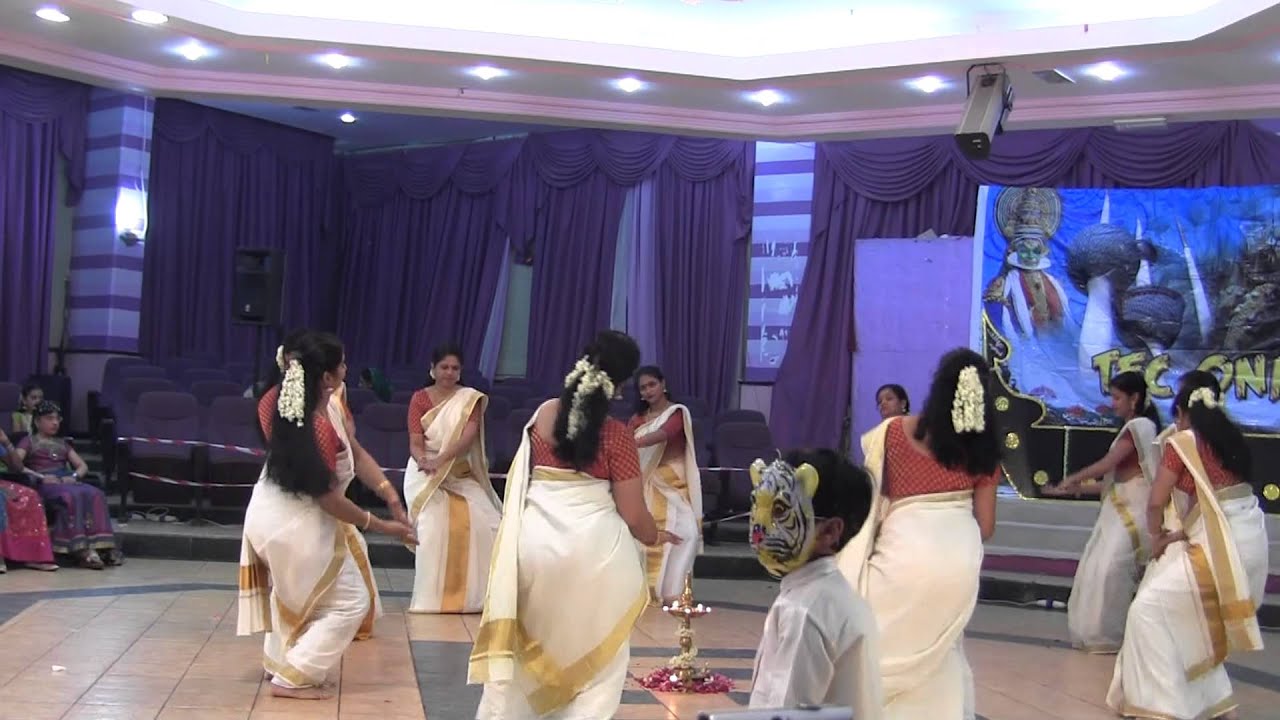 Thrissur Engineering College  Onam Celebration -- Thiruvathira 2013