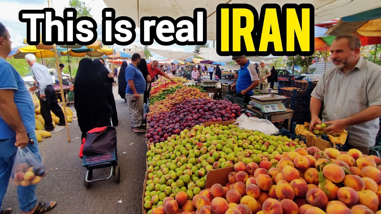 Walking tour in the local market, Iran ,someh sara, یکشنبه بازار در صومعه‌سرا