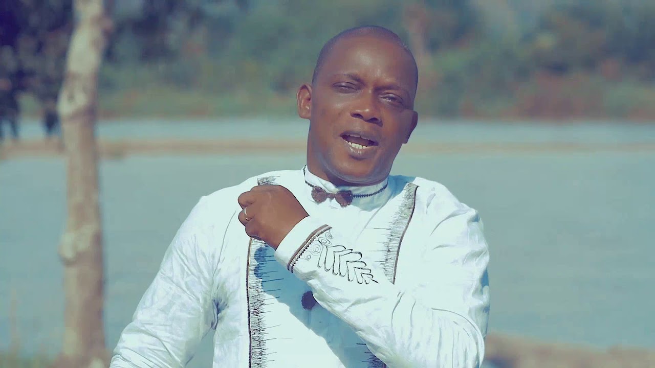 LOLANGO ENUNI José NZITA Feat  David BOBUYA Officielle
