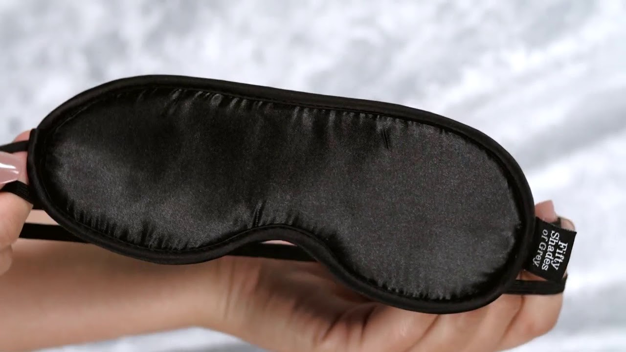 Fifty Shades of Grey - No Peeking Soft Twin Blindfold Set