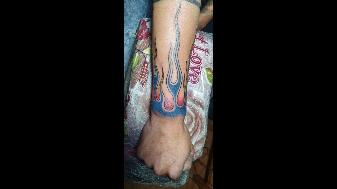 Chester Bennington copy tattoo/fire tattoo on hand/Tattoo venture/Abin kapali