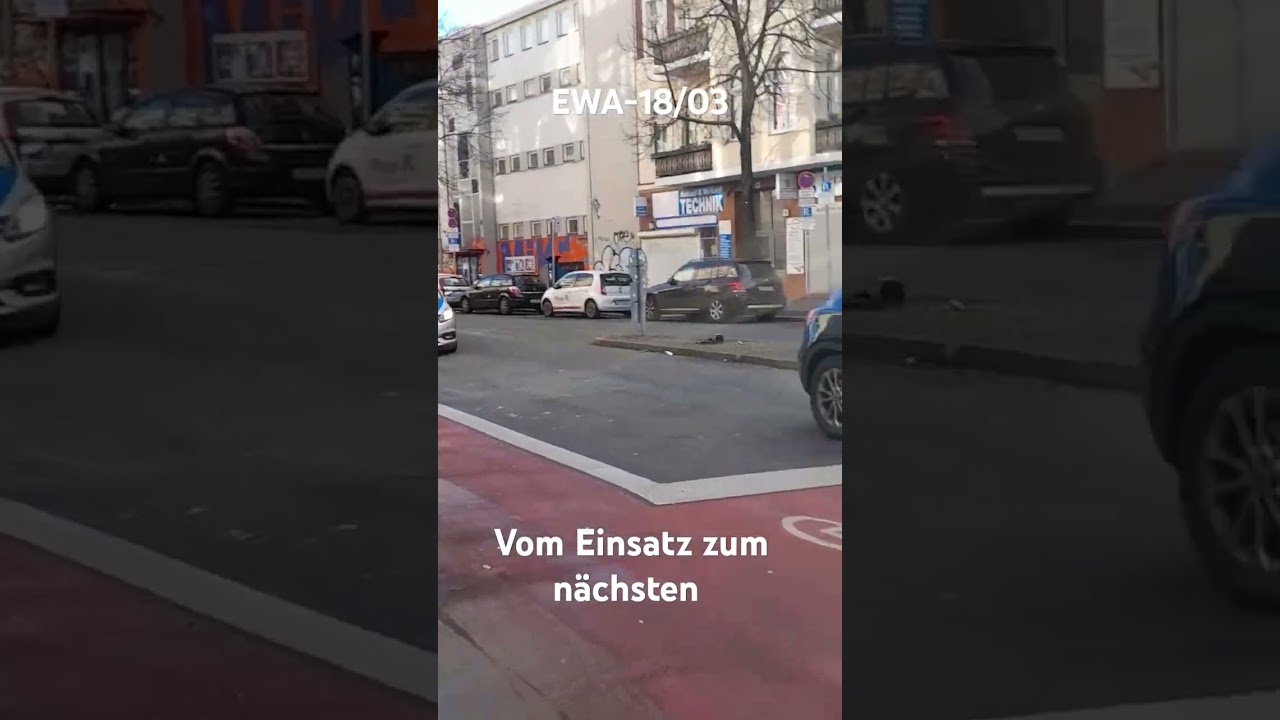 EWA-18-03 auf Einsatzfahrt  #110 #police #ewas #polizei #berlin #blaulichtfamilie