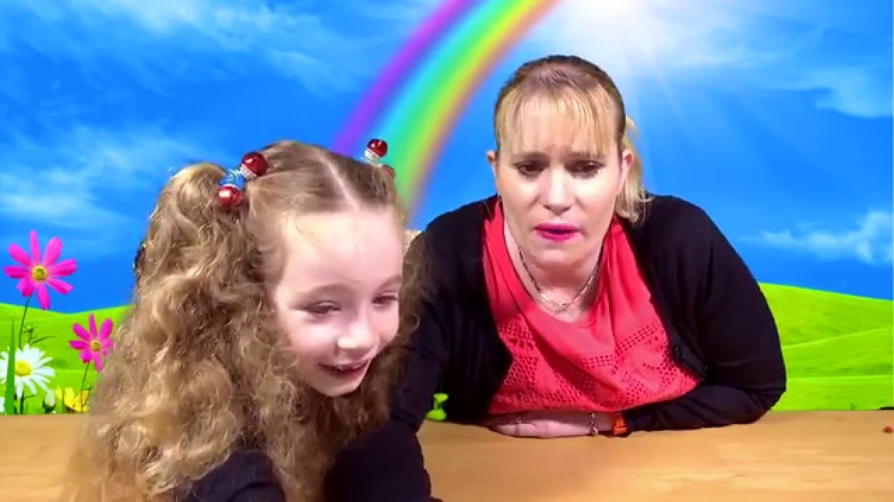 Wacky Wednesday 30 - Mummy and Isabella Q&A