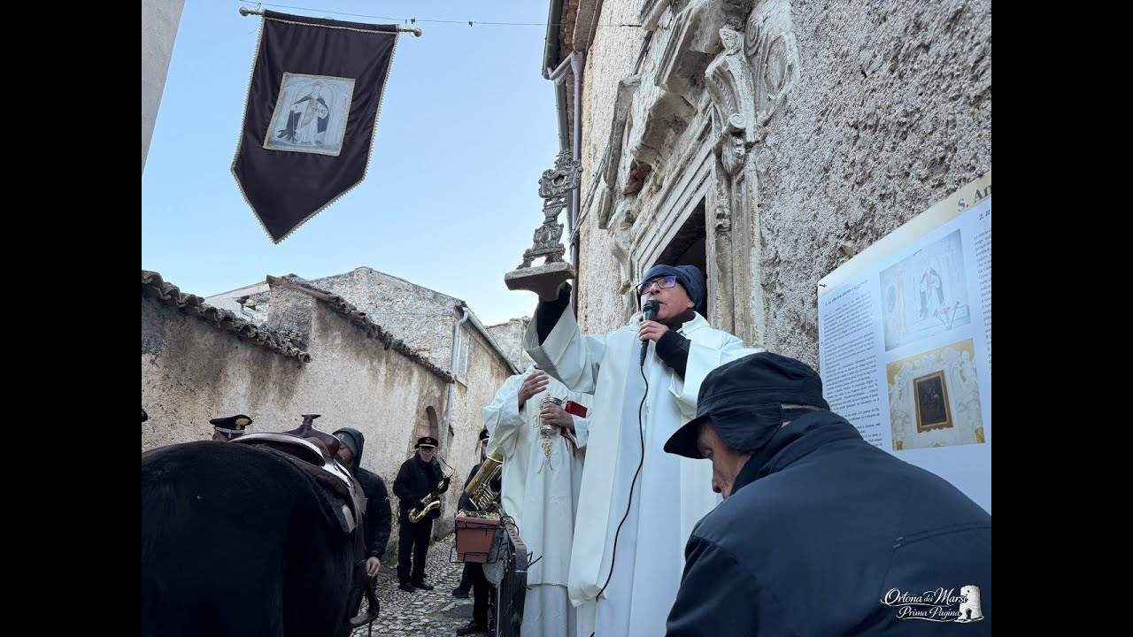 La festa di Sant'Antonio Abate in 8 minuti