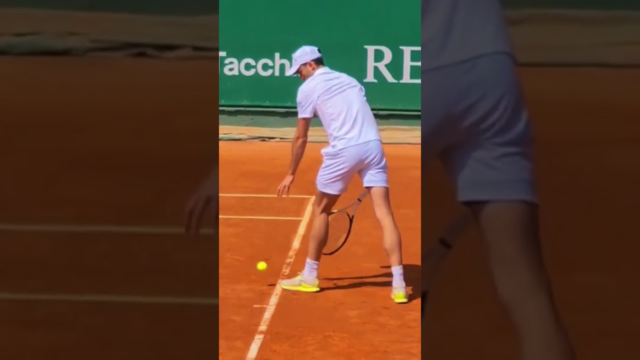Foot Fault or not ? What do you think ? #tennis #tenniscoach #tennisrule #tenis