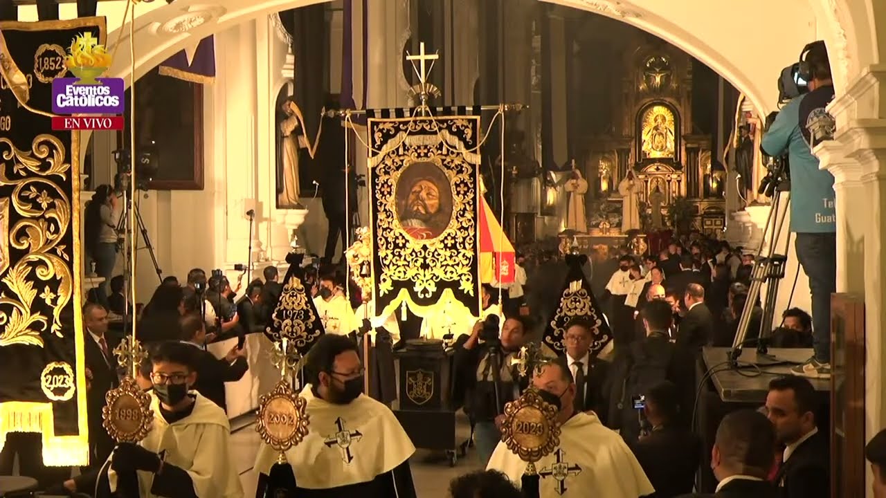 Salida del Cristo del Amor 50 Años de Consagración