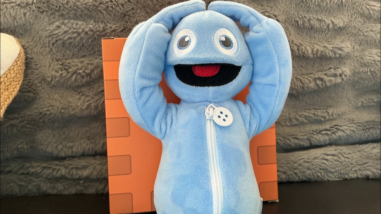 I got my yeeps plush😁😁😁🧸🧸🧸🧸🧸🧸 #vr #yeeps #yeepsplush #fyp #(: