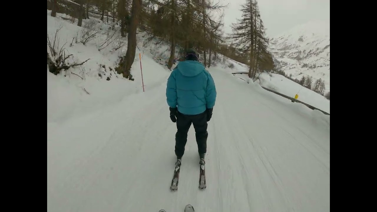 La Thuile skiing January 2023 piste 7