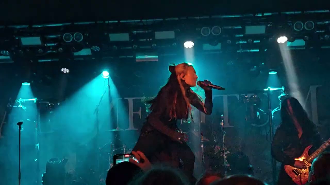 Seven Spires - Choices live in Aschaffenburg 2025