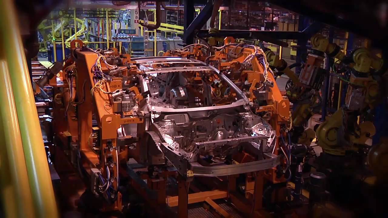 The Making of the 2011 Chevy Volt Time Lapse