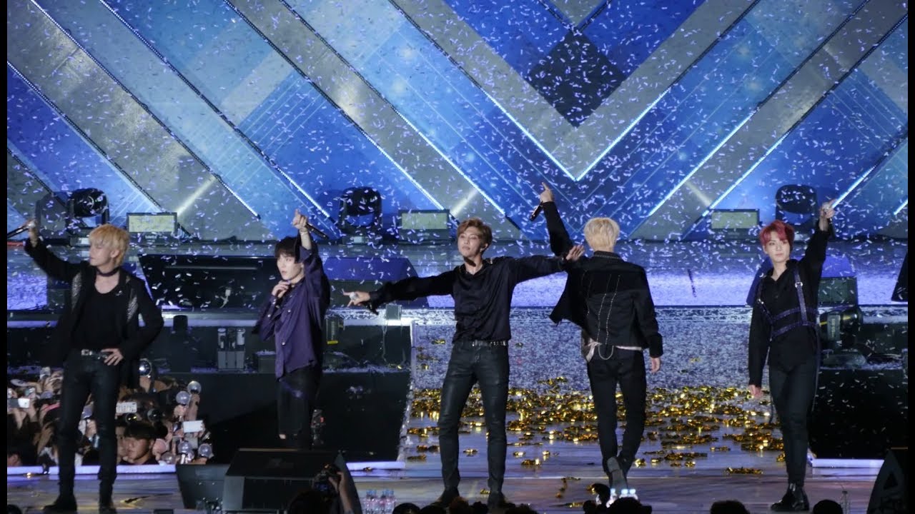 180622 방탄소년단 (BTS) Spring Day (봄날)  [4K] 직캠 Fancam (2018롯데패밀리콘서트) by Mera