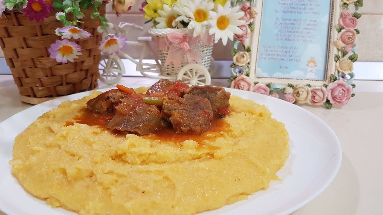 Stufat de Limbă de Porc cu o Mămăliguță cu Unt de la Bunica | Rețeta de Stufat de Porc Delicioasă 🐷