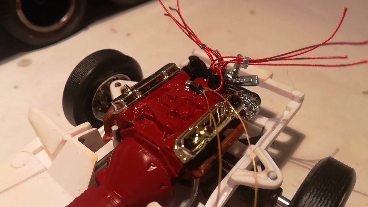 Budowa i waloryzacja silnika V8 Magnum skala 1:25