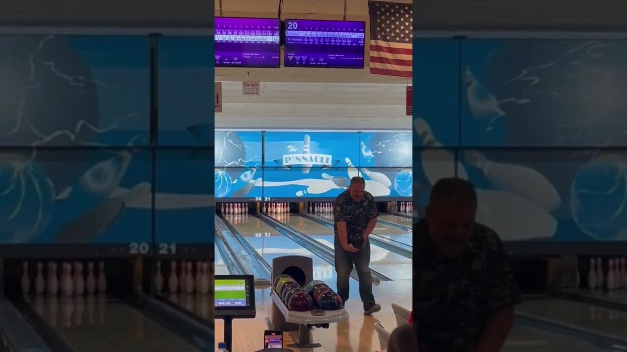 World&rsquo;s FIRST Backwards 300 Bowling Game!! 🤯 #shorts #bowling #300