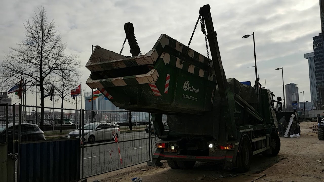 Beelen.nl SCIANA portaalwagen P37 verwisseld een paar containers