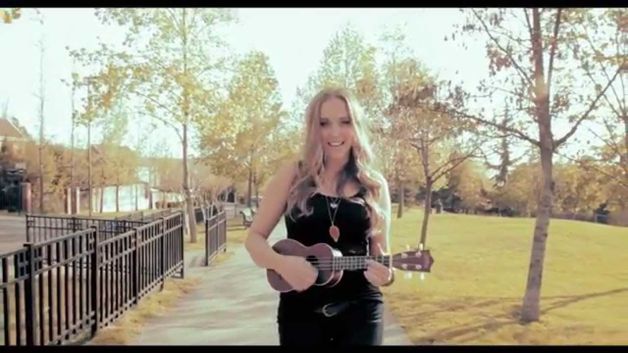 Consuelo Schuster - Caminante (Video Clip Oficial)