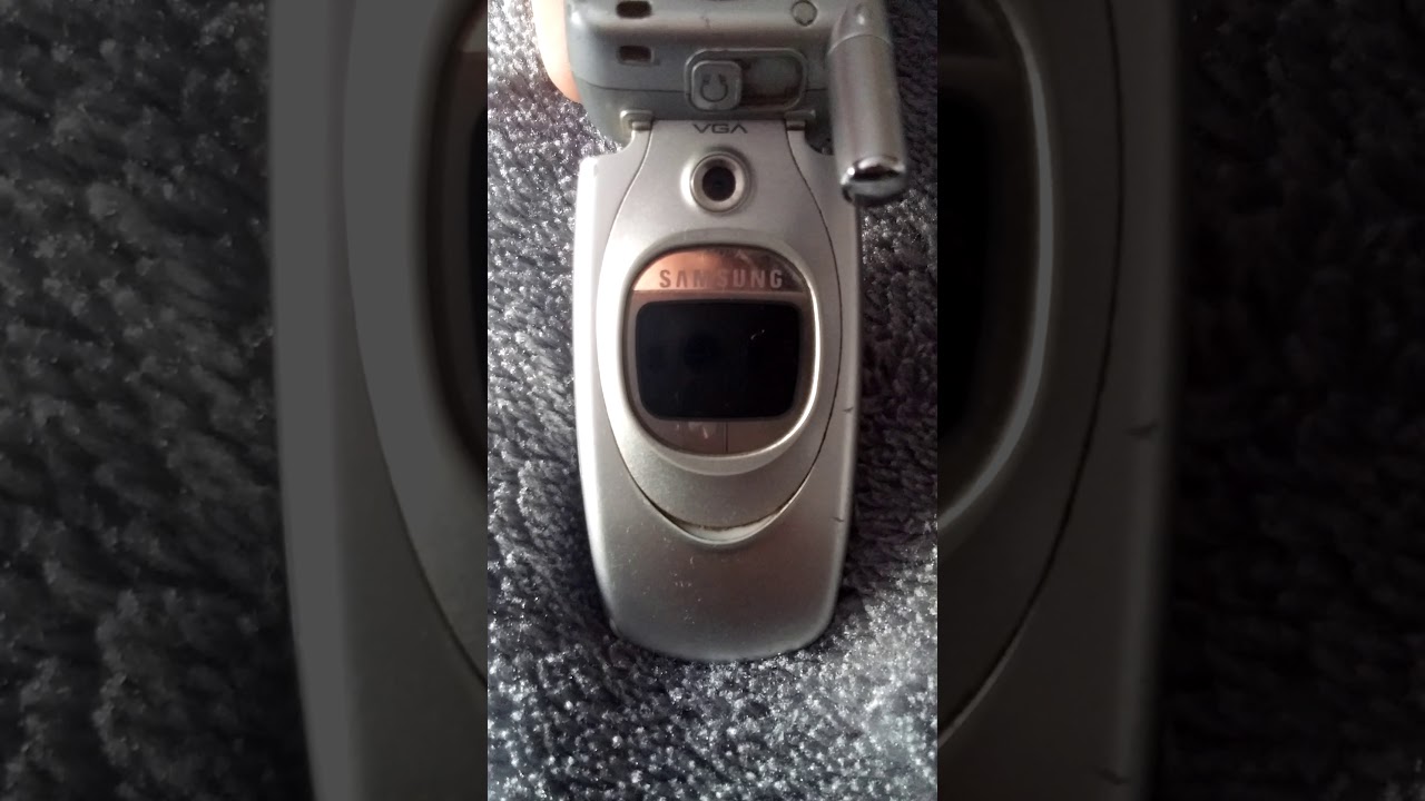 Samsung SGH-E600 - Startup and Shutdown (2 variants + external display)