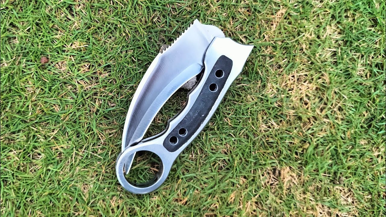 Ide creaktif....karambit khas Minang diversi lipat