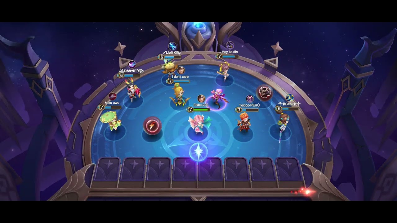 6 Glory League and 6 Exorcist with 3 star Ling . Lunox Commander