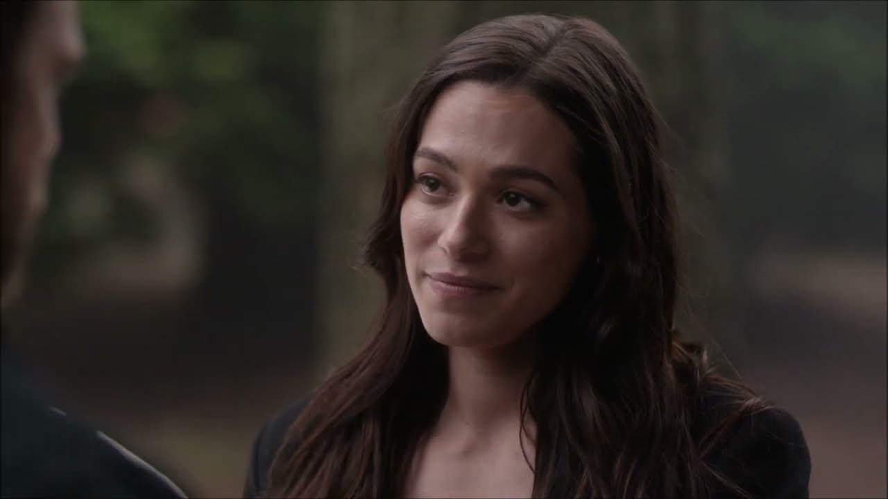 Bode & Gabriela (Bodiela) Lose Control (Teddy Swims) Fire Country - Stephanie Arcila & Max Thieriot