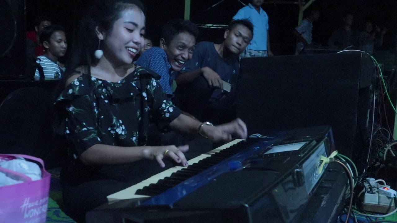 MUSIK DJ PANAS BY MAYEN SEMBIRING-- MUDA-MUDI KAMPUNG KARO PANTAI CERMIN