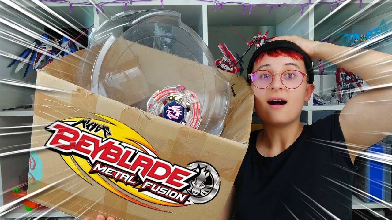 UN STADIUM À 250€ POUR 20€ ! (le vendeur a voulu m'arnaquer) ! Ouverture Lot Beyblade Metal