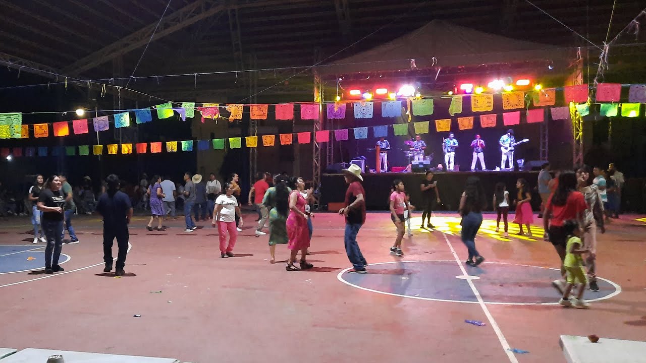 POPURRÍ ACAPULCO TROPICAL - GRUPO 