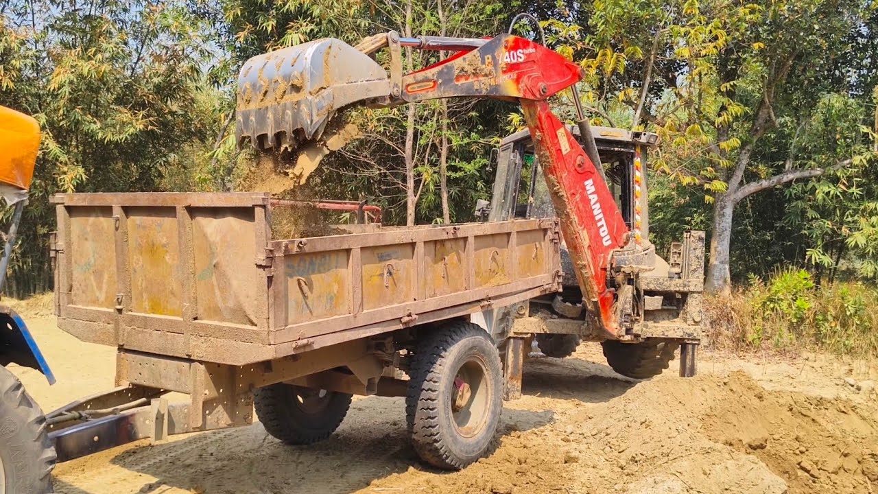 Red Jcb VS Yellow JCB loading mud in Tractor's | EICHER 485 | SONALIKA DI 35 🚜 