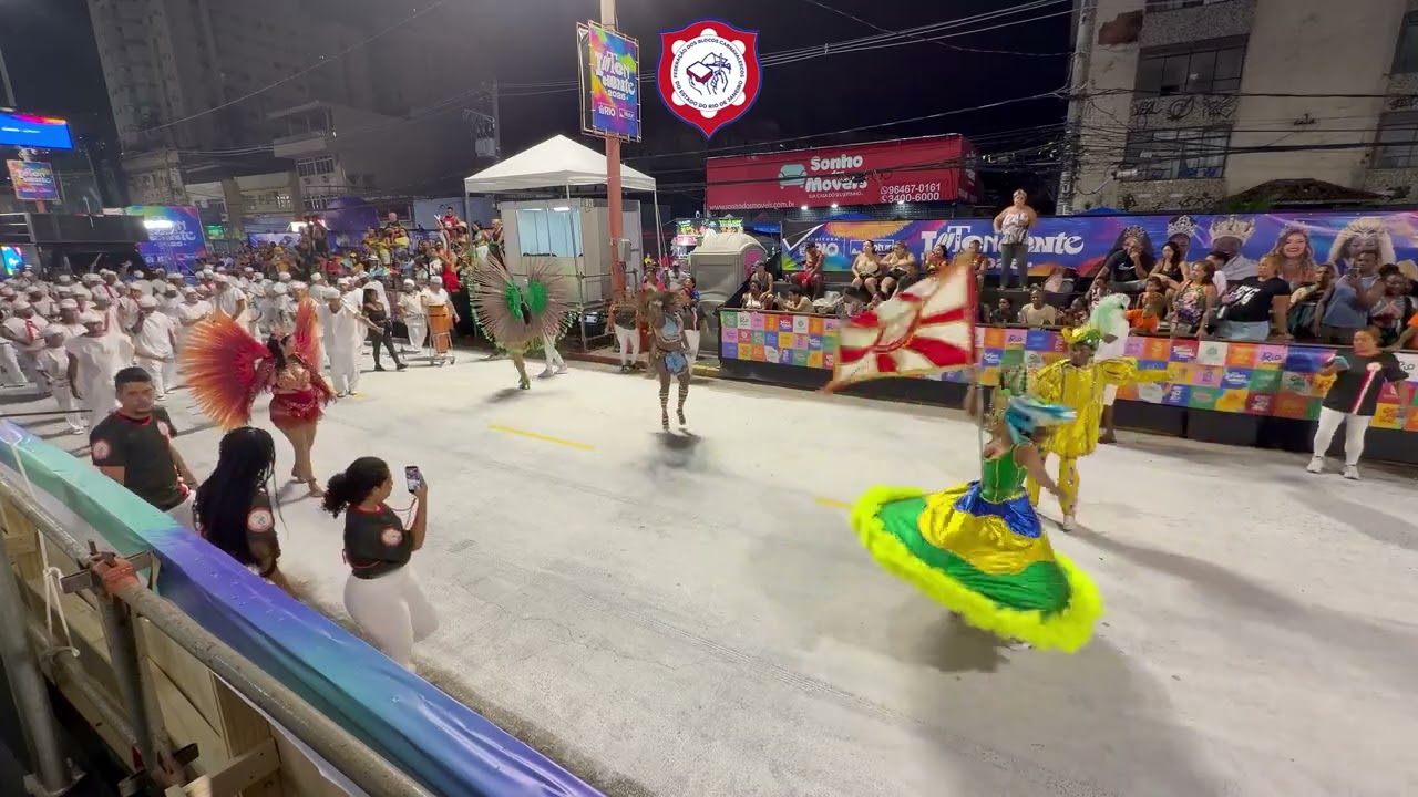 VAZ LOBO | Desfile Completo – Intendente Magalhães 2026