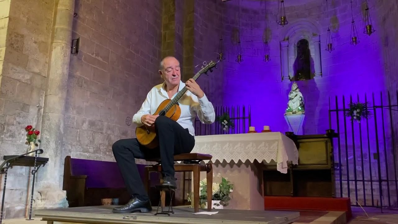 Fantasia 7 Op.30 by Fernando Sor, Xavier Díaz-Latorre historical guitar