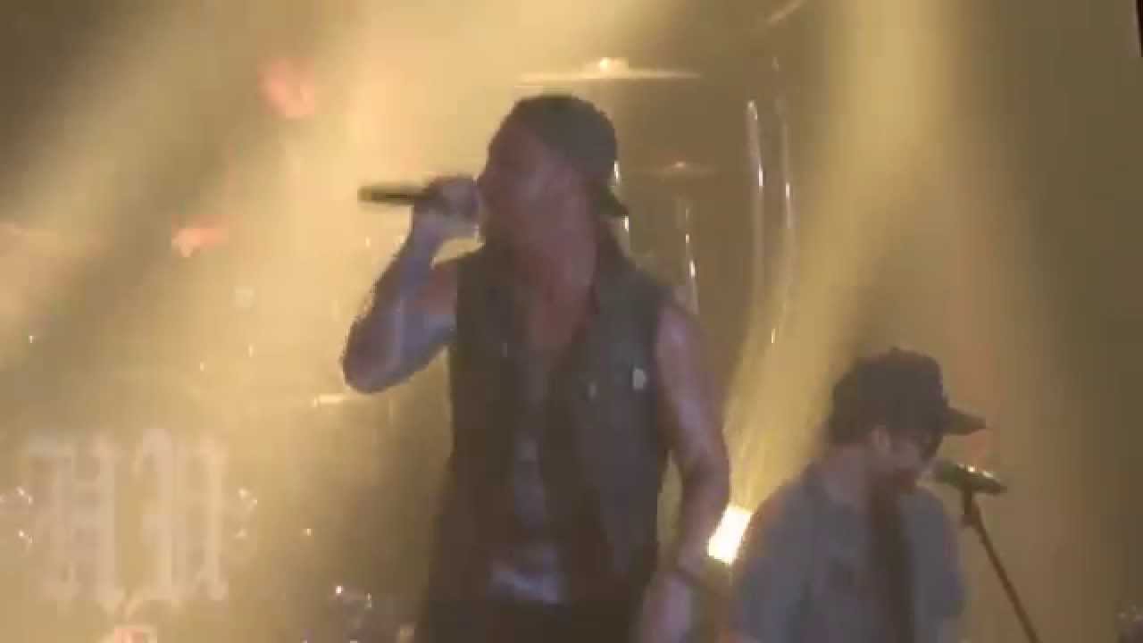 Hollywood Undead - California Live @ Pieres Ft Wayne, IN (2013)